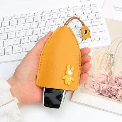 Pull-Out Key Case – Quick-Pull Design For Easy, Scratch-Free Carry